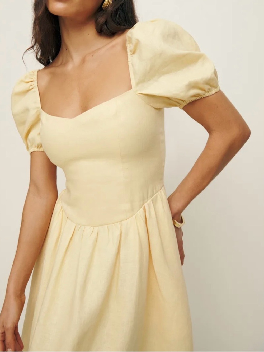 Reformation Davila Linen Dress Parmesan - Size 4.  Original cost $290.